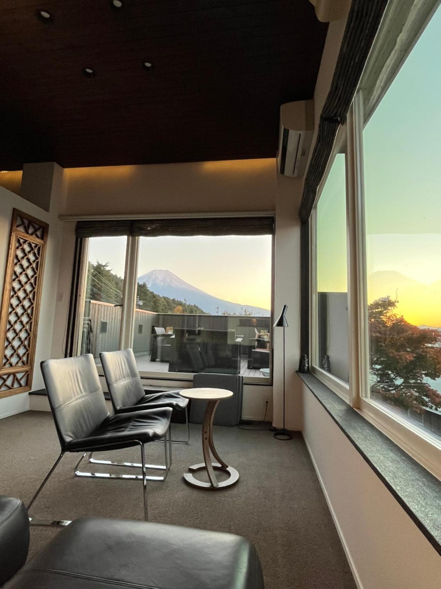Sweet Villa Takasama Фуджийошида Екстериор снимка