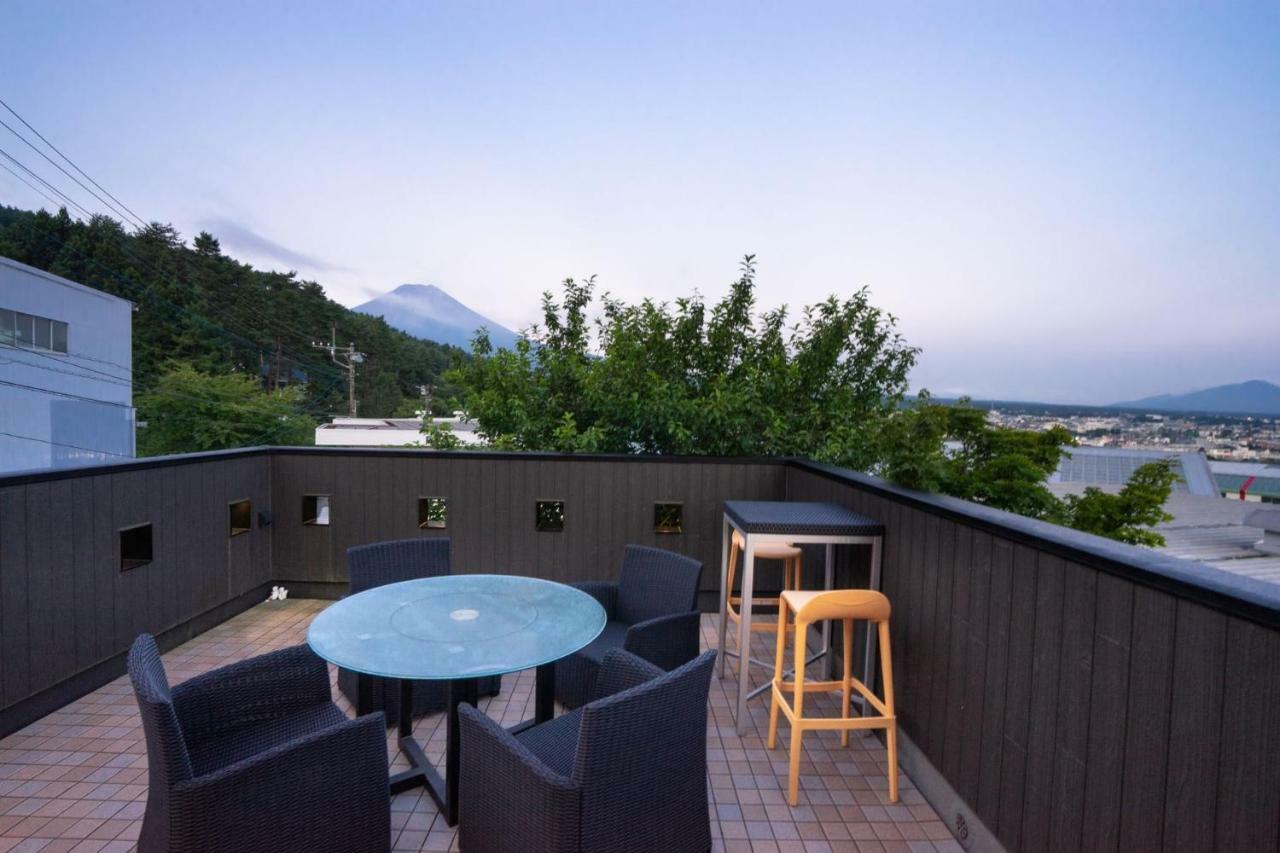 Sweet Villa Takasama Фуджийошида Екстериор снимка